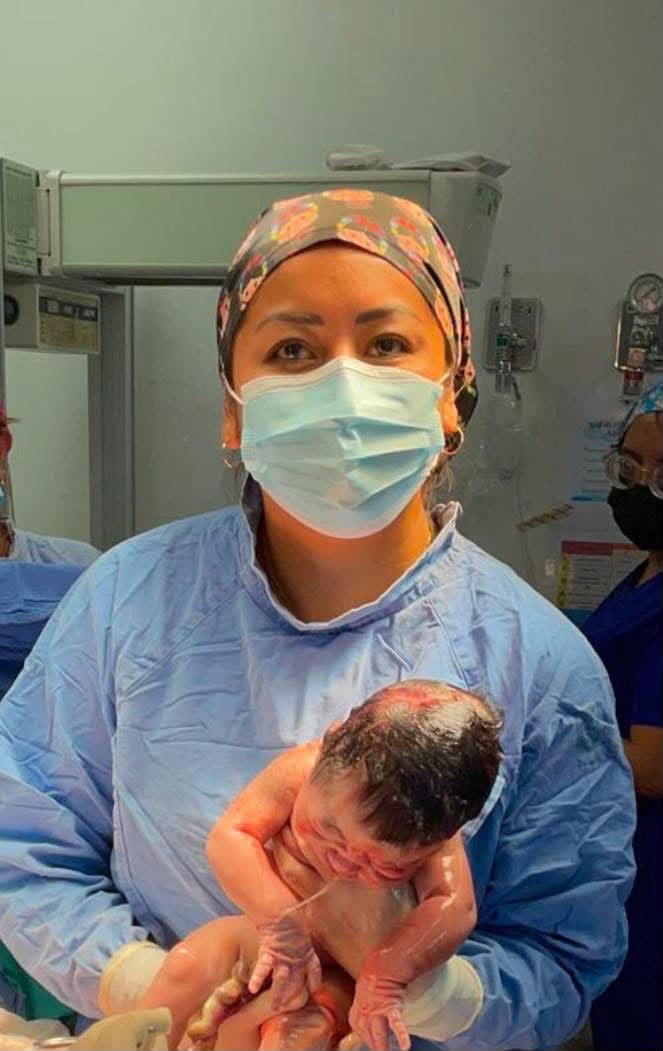 Yaninn, médica ginecóloga y obstetra
